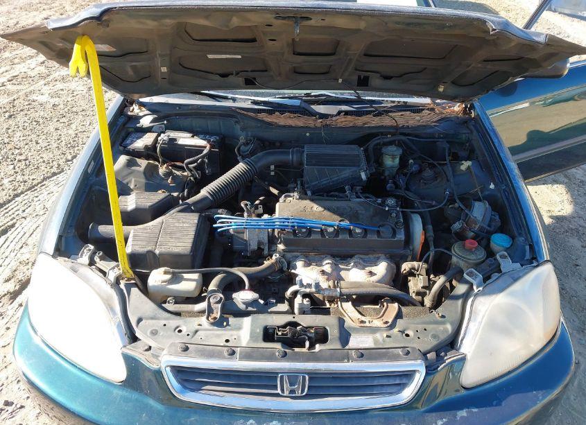 Photo 10 of 1998 Honda Civic LX (VIN 2HGEJ6679WH512761)