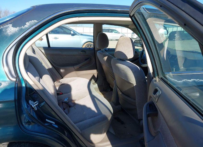 Photo 8 of 1998 Honda Civic LX (VIN 2HGEJ6679WH512761)