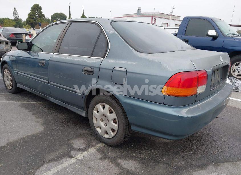 Photo 3 of 1998 Honda Civic LX (VIN 2HGEJ6679WH521962)
