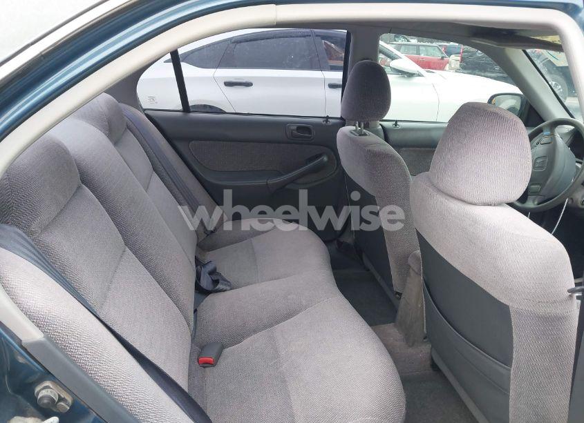 Photo 8 of 1998 Honda Civic LX (VIN 2HGEJ6679WH521962)