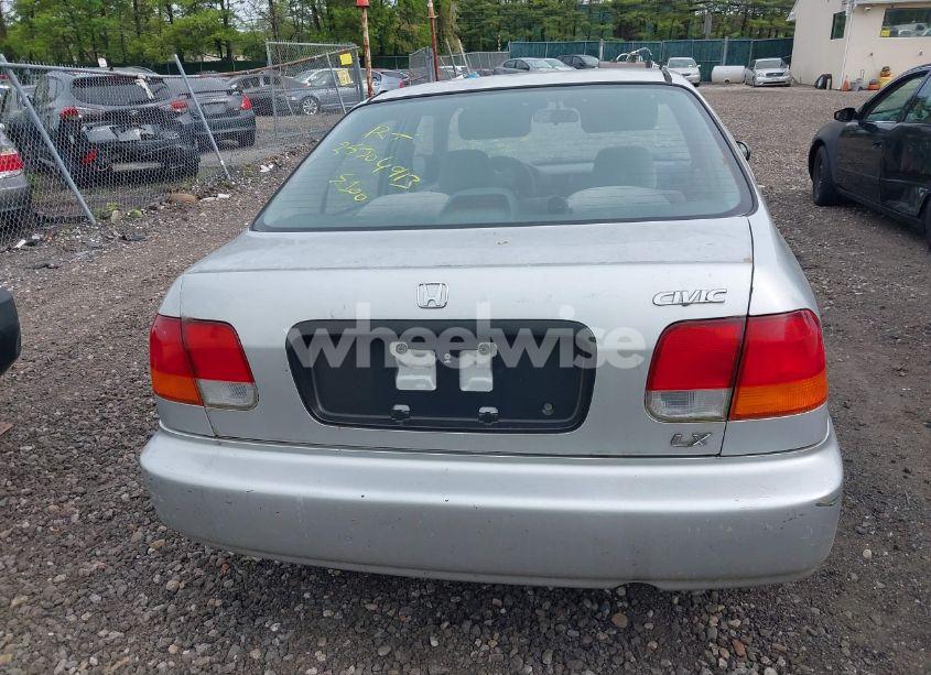 Photo 15 of 1998 Honda Civic LX (VIN 2HGEJ6679WH609183)