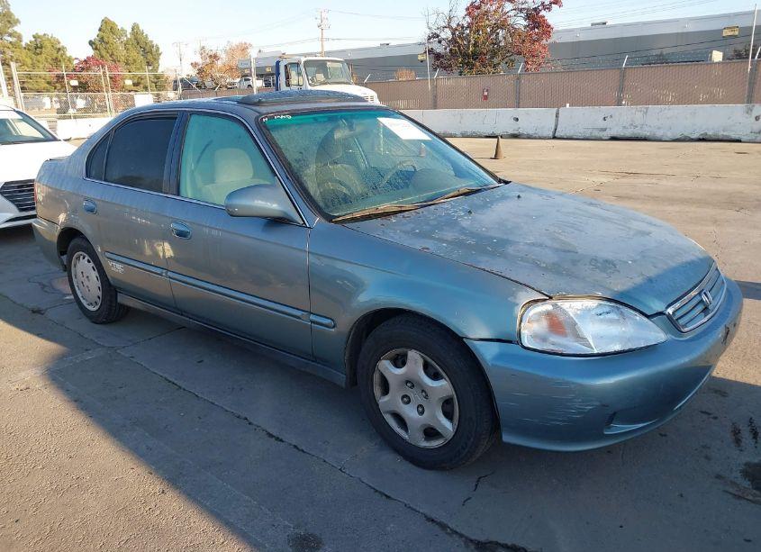 1999 Honda Civic EX (VIN 2HGEJ8645XH526630) main photo