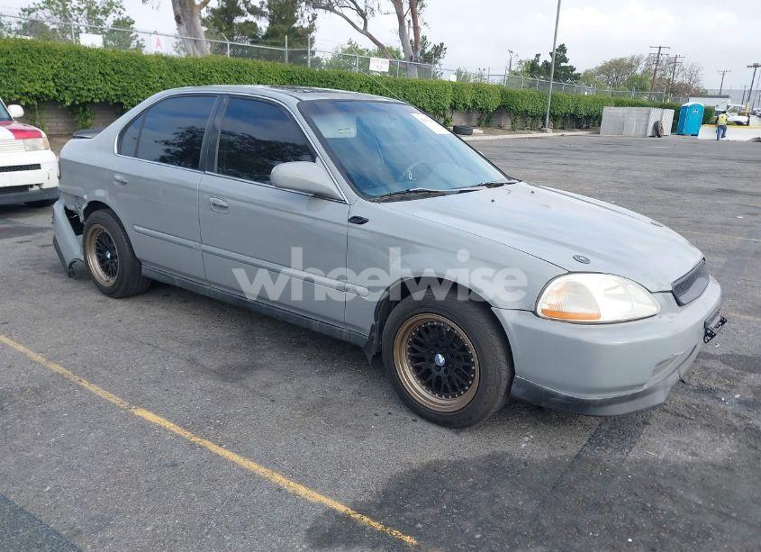1996 Honda Civic EX (VIN 2HGEJ8648TH527104) main photo
