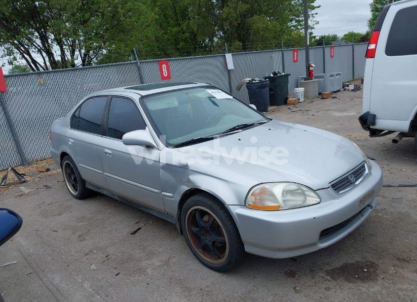 1998 Honda Civic EX (VIN 2HGEJ8648WH570782) main photo