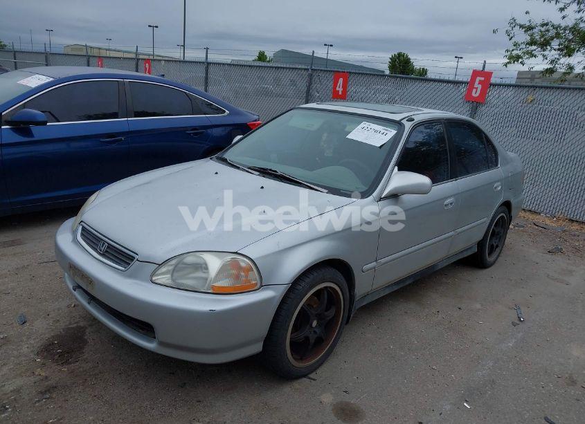 Photo 2 of 1998 Honda Civic EX (VIN 2HGEJ8648WH570782)