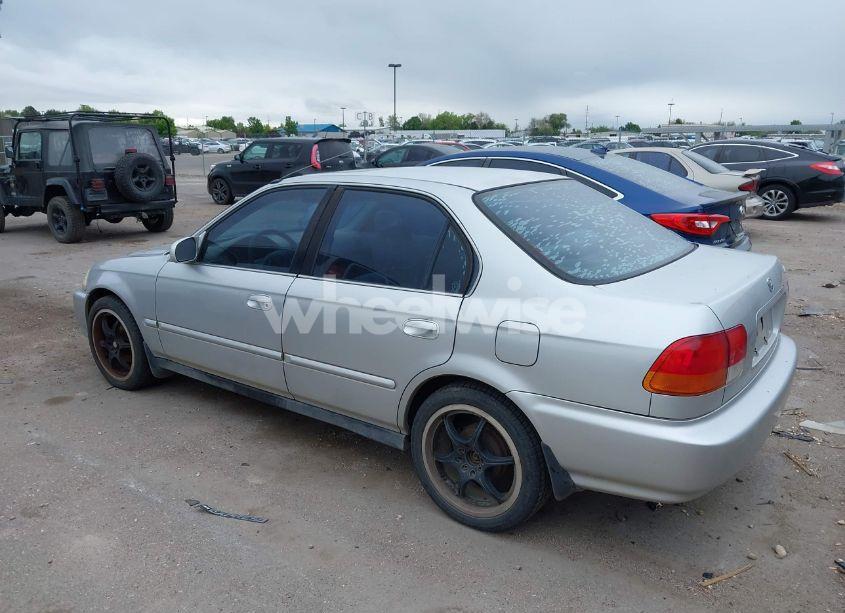 Photo 3 of 1998 Honda Civic EX (VIN 2HGEJ8648WH570782)