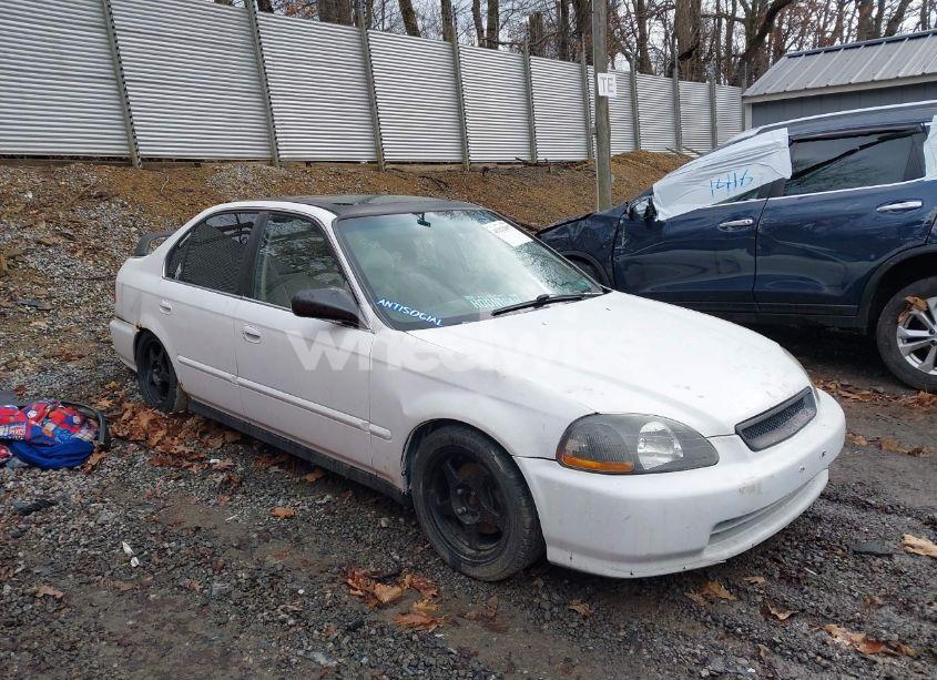 1998 Honda Civic EX (VIN 2HGEJ8648WH587405) main photo