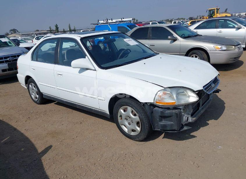 1998 Honda Civic EX (VIN 2HGEJ8648WH607457) main photo