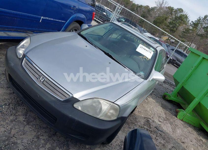 Photo 2 of 1999 Honda Civic EX (VIN 2HGEJ8649XH590637)