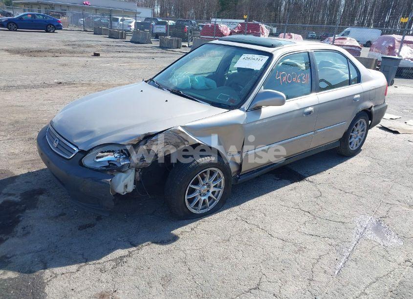 Photo 2 of 2000 Honda Civic EX (VIN 2HGEJ864XYH584606)