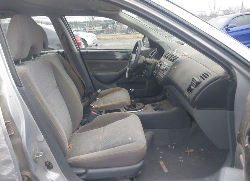 Photo 5 of 2004 Honda Civic DX (VIN 2HGES15134H633716)