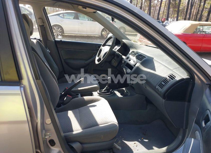 Photo 5 of 2005 Honda Civic DX (VIN 2HGES15165H568832)