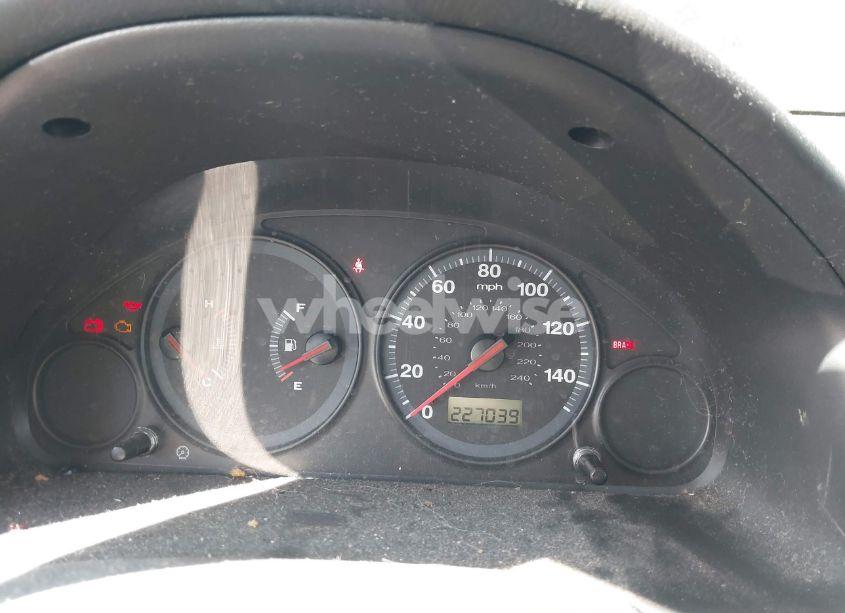 Photo 7 of 2005 Honda Civic DX (VIN 2HGES15165H568832)