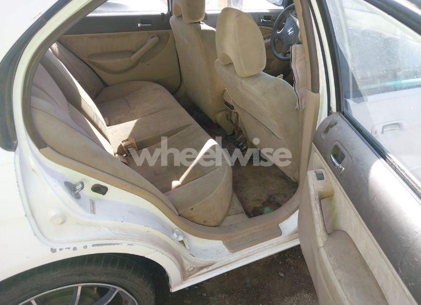 Photo 8 of 2004 Honda Civic LX (VIN 2HGES15504H509907)