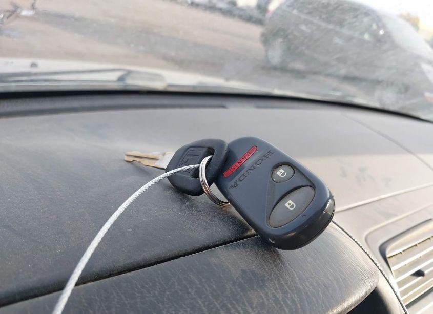 Photo 11 of 2002 Honda Civic LX (VIN 2HGES15522H579731)