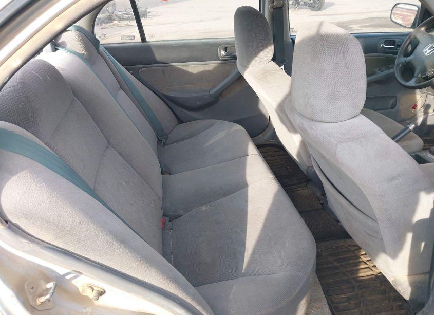 Photo 8 of 2002 Honda Civic LX (VIN 2HGES15522H579731)