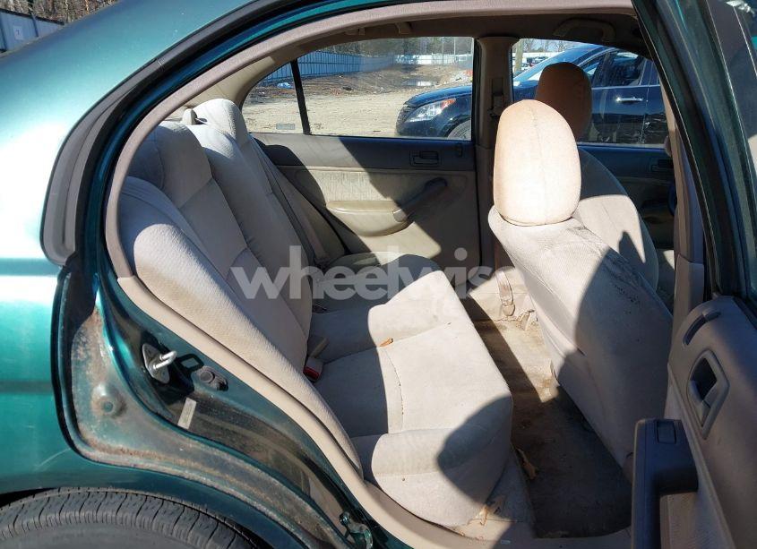 Photo 8 of 2001 Honda Civic LX (VIN 2HGES15531H512408)