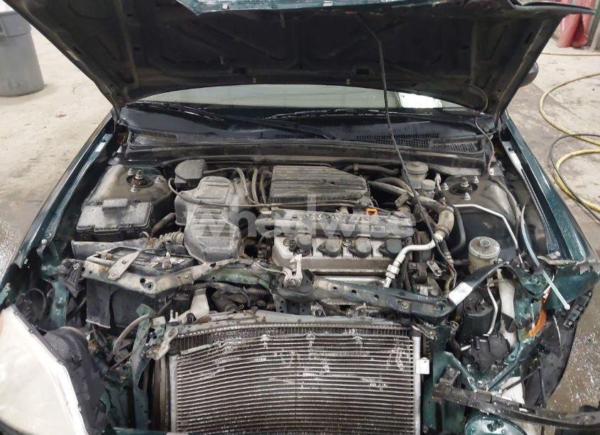 Photo 10 of 2002 Honda Civic LX (VIN 2HGES15552H551051)