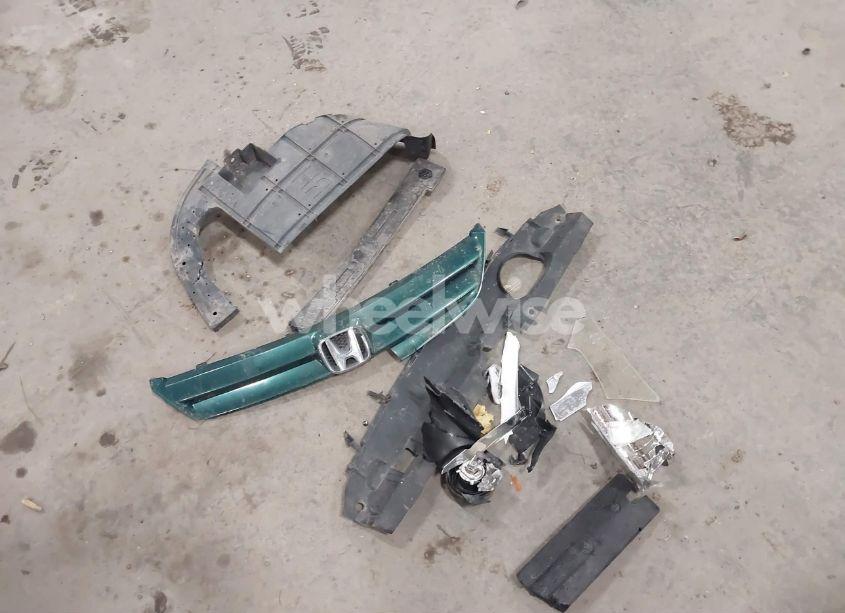 Photo 12 of 2002 Honda Civic LX (VIN 2HGES15552H551051)