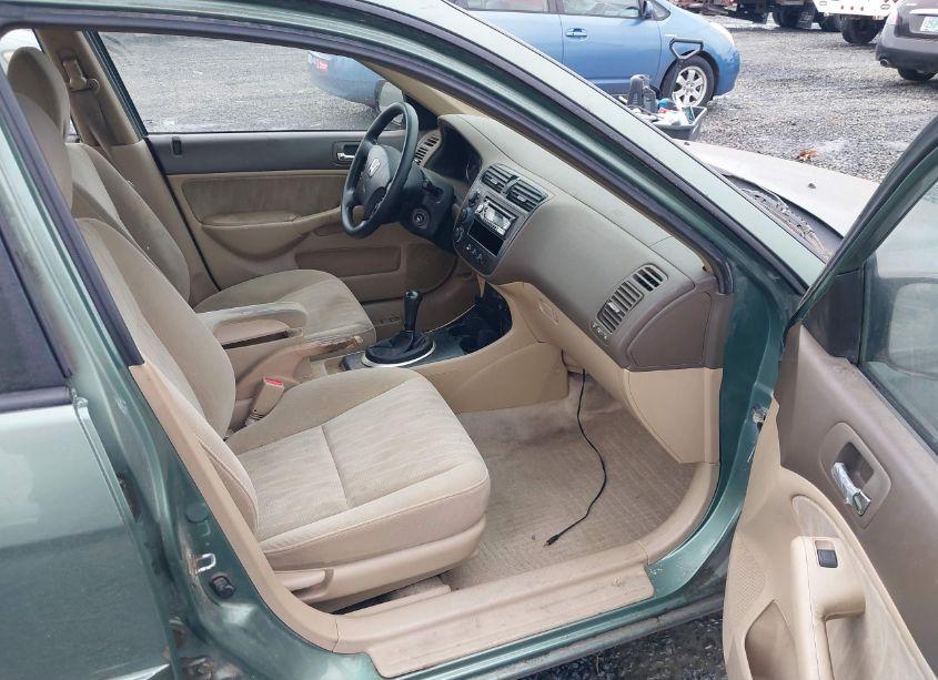 Photo 5 of 2004 Honda Civic LX (VIN 2HGES15554H591178)