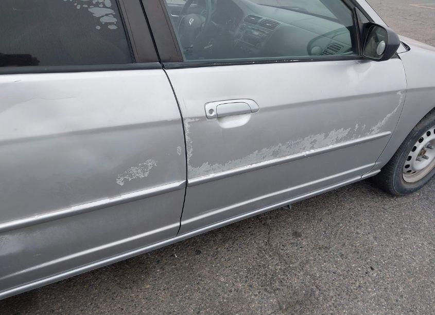 Photo 13 of 2003 Honda Civic LX (VIN 2HGES15563H571553)