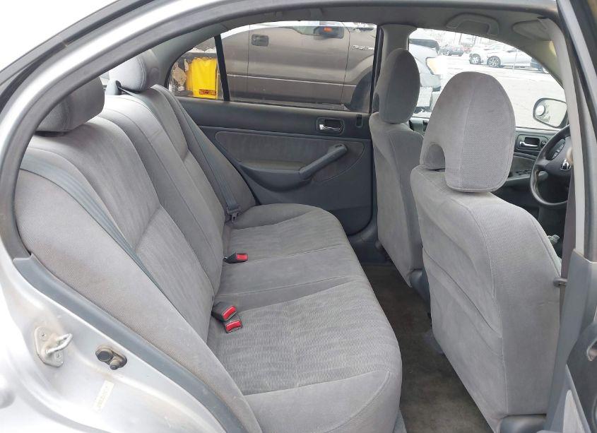 Photo 8 of 2003 Honda Civic LX (VIN 2HGES15563H571553)