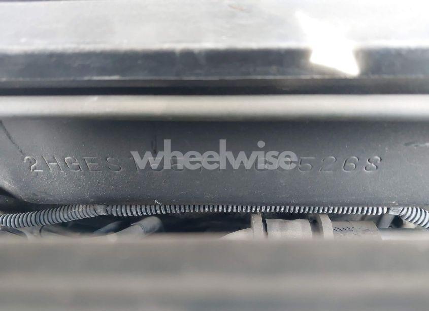 Photo 9 of 2001 Honda Civic LX (VIN 2HGES15571H605268)