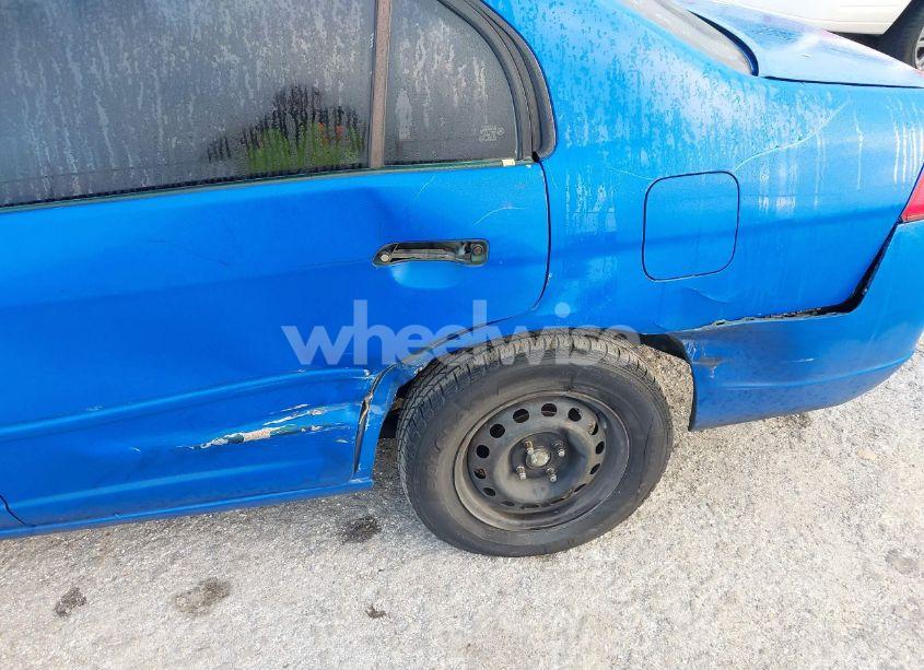 Photo 6 of 2002 Honda Civic LX (VIN 2HGES15572H558258)