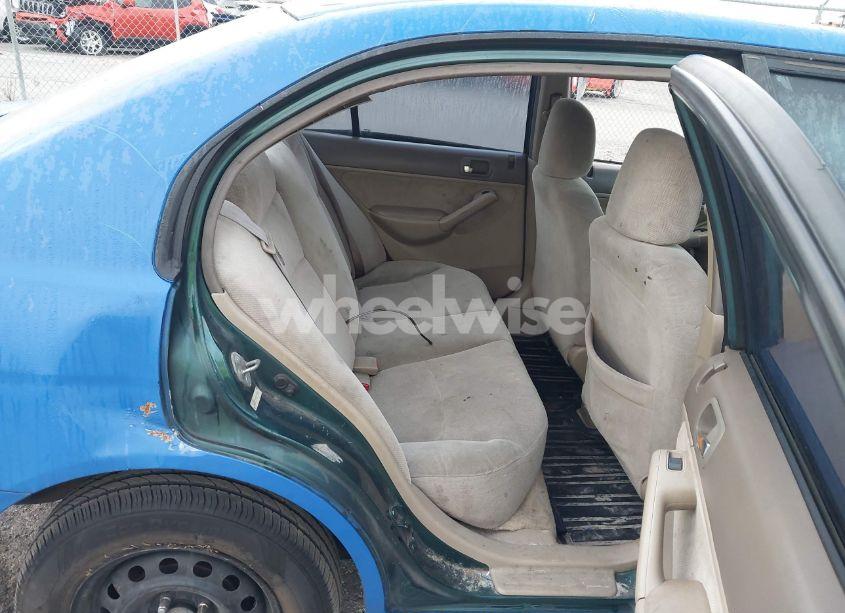 Photo 8 of 2002 Honda Civic LX (VIN 2HGES15572H558258)