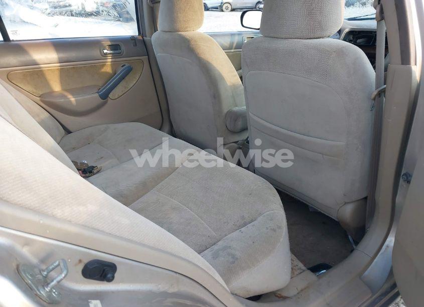 Photo 8 of 2002 Honda Civic LX (VIN 2HGES15592H562781)