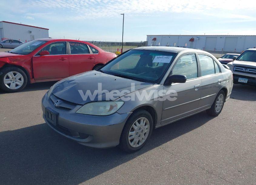 Photo 2 of 2005 Honda Civic LX (VIN 2HGES155X5H626962)