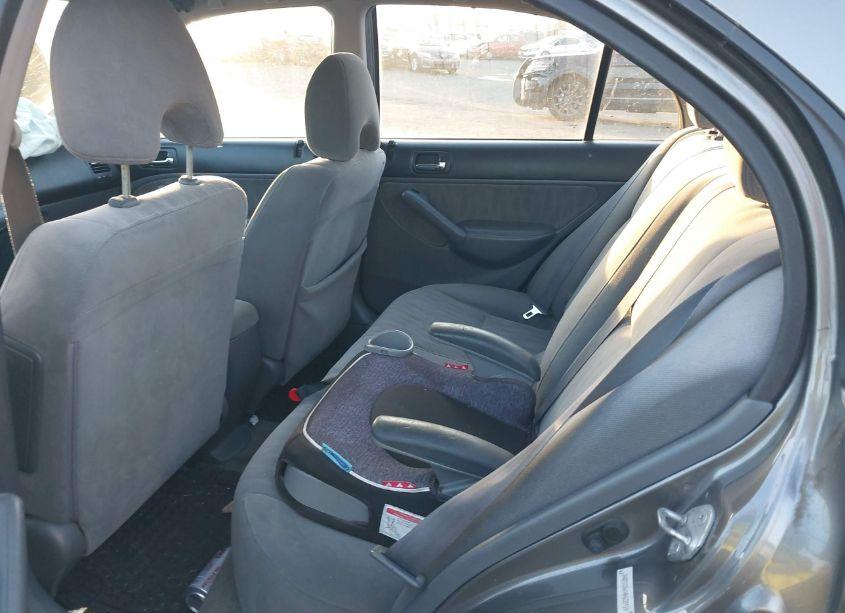 Photo 8 of 2004 Honda Civic LX (VIN 2HGES15604H635919)