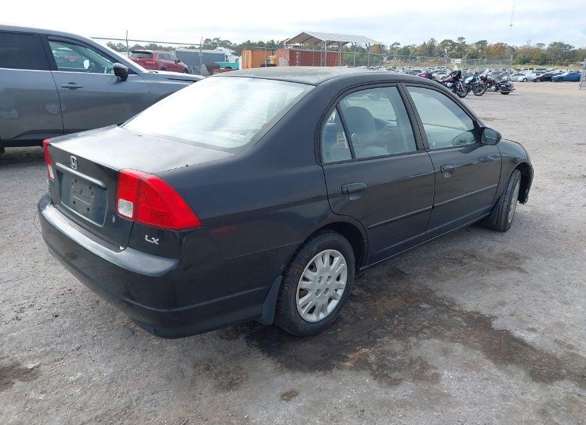 Photo 4 of 2005 Honda Civic LX (VIN 2HGES15695H544522)