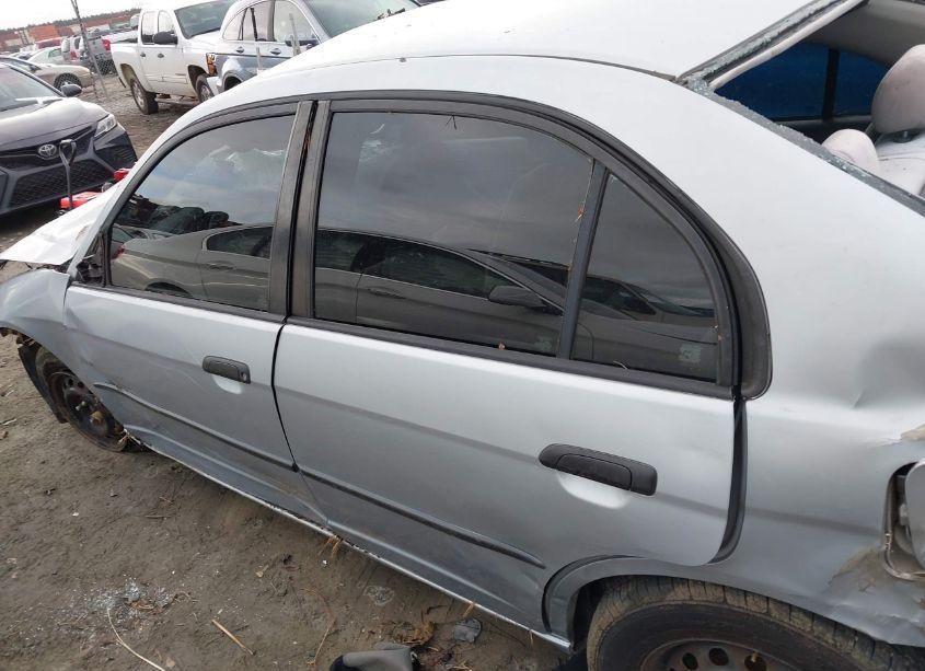 Photo 13 of 2005 Honda Civic VP (VIN 2HGES16315H566180)