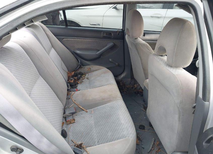 Photo 8 of 2005 Honda Civic VP (VIN 2HGES16315H566180)