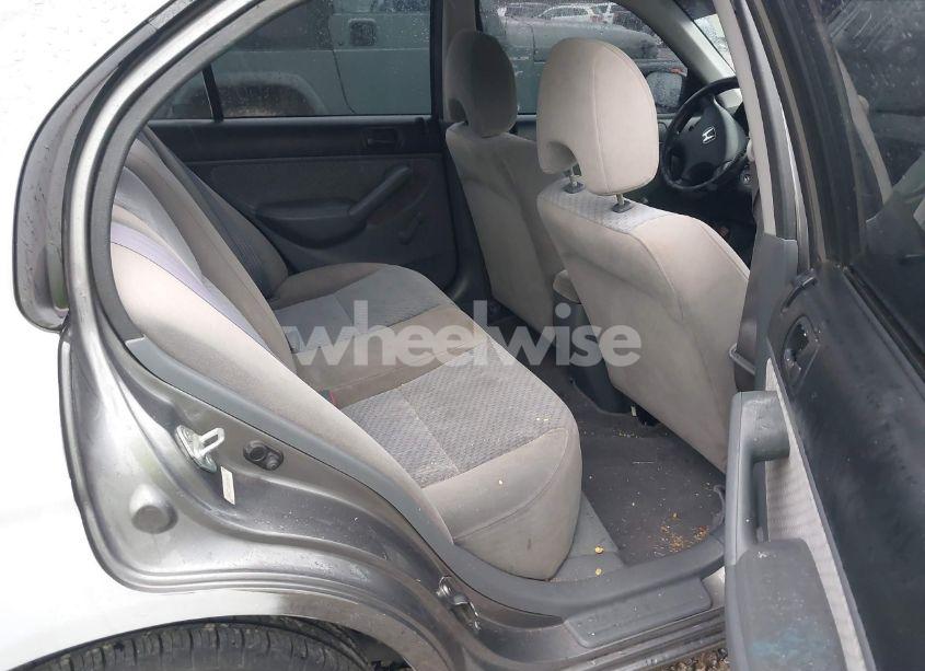 Photo 8 of 2005 Honda Civic VP (VIN 2HGES16315H586476)