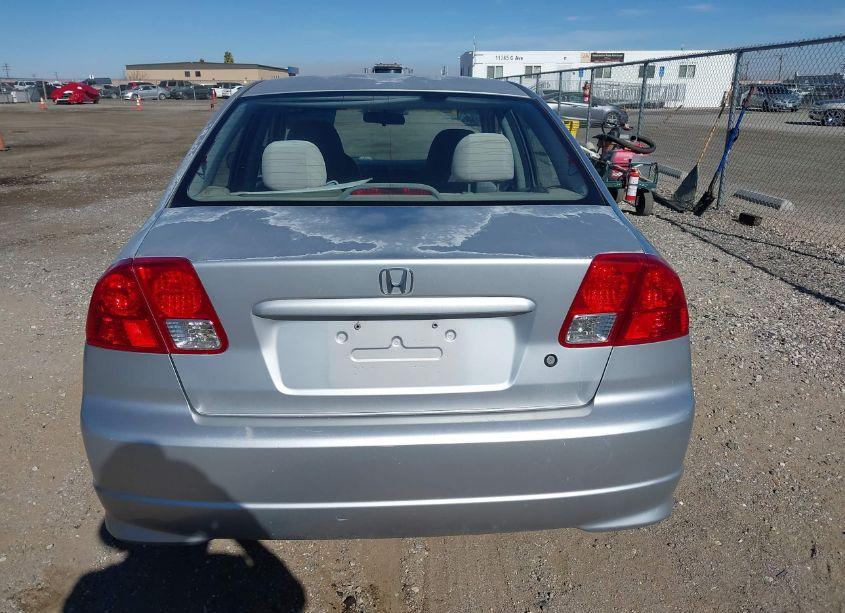 Photo 16 of 2005 Honda Civic VP (VIN 2HGES16325H558735)