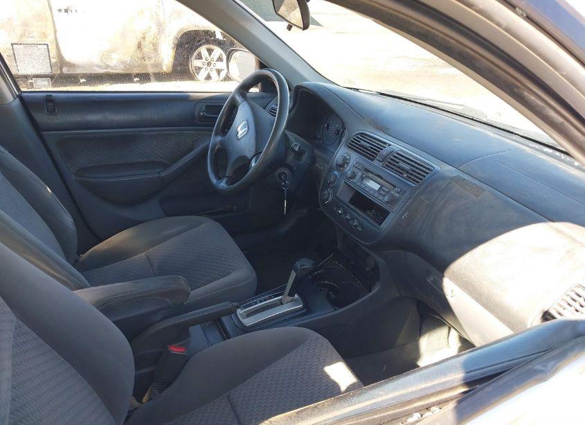 Photo 5 of 2005 Honda Civic VP (VIN 2HGES16325H558735)