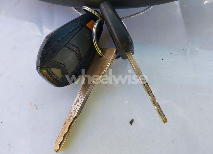 Photo 11 of 2005 Honda Civic VP (VIN 2HGES16355H547633)