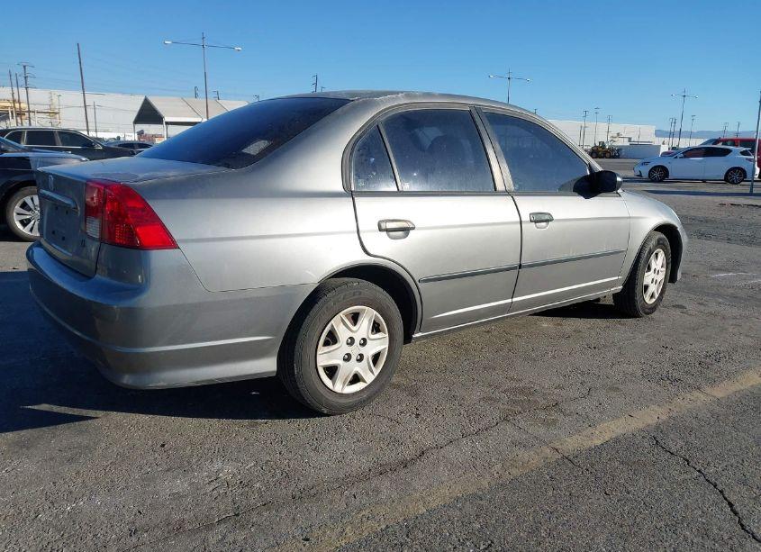 Photo 4 of 2005 Honda Civic VP (VIN 2HGES16385H627685)