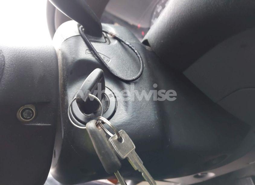 Photo 11 of 2005 Honda Civic VP (VIN 2HGES16395H562409)