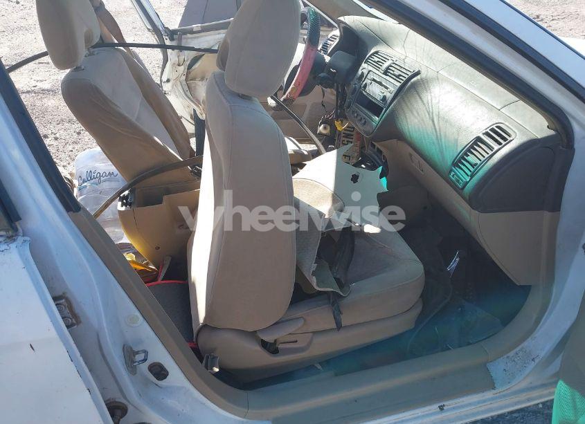 Photo 5 of 2005 Honda Civic VP (VIN 2HGES163X5H584502)