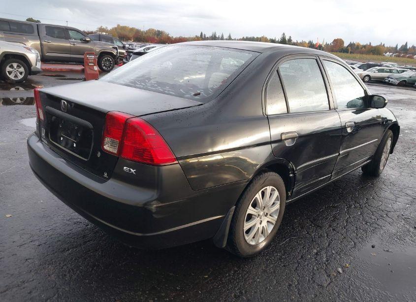 Photo 4 of 2005 Honda Civic VP (VIN 2HGES163X5H622052)