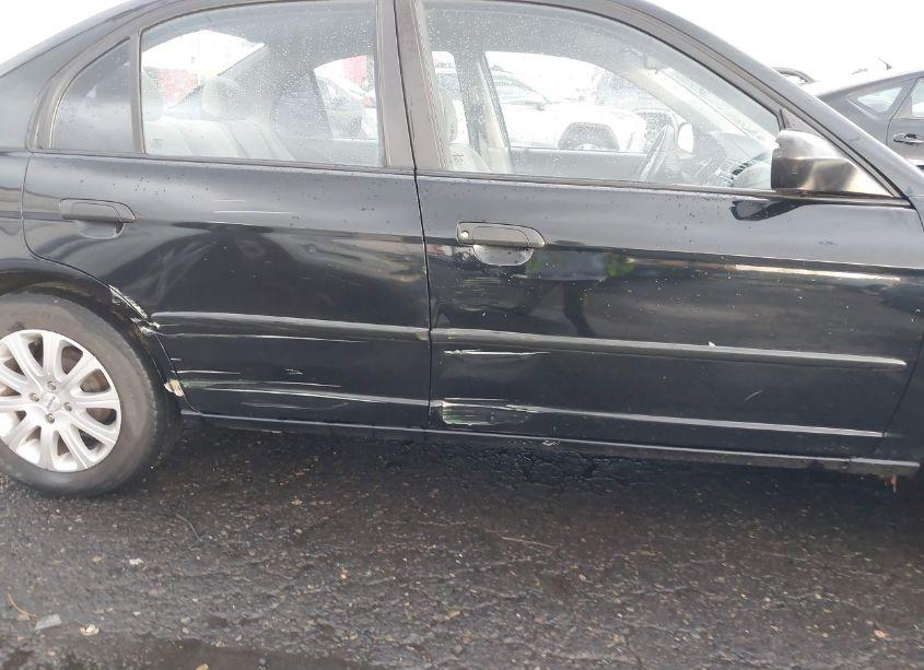 Photo 6 of 2005 Honda Civic VP (VIN 2HGES163X5H622052)