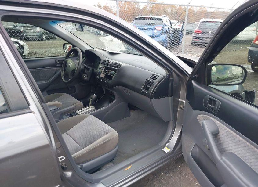 Photo 5 of 2005 Honda Civic VP (VIN 2HGES16405H619962)