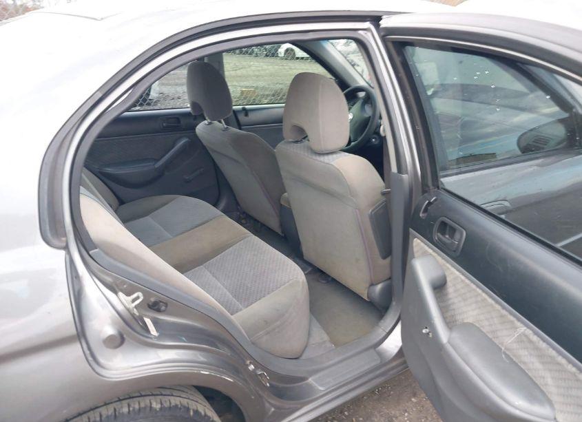 Photo 8 of 2005 Honda Civic VP (VIN 2HGES16405H619962)