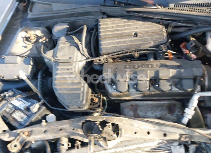 Photo 10 of 2001 Honda Civic LX (VIN 2HGES16501H559023)