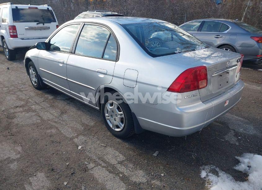 Photo 3 of 2002 Honda Civic LX (VIN 2HGES16502H553143)