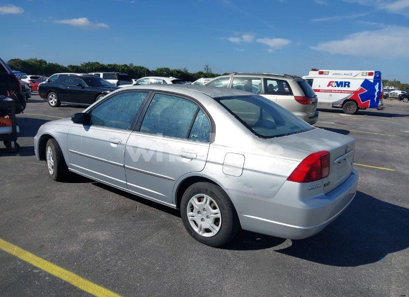 Photo 3 of 2002 Honda Civic LX (VIN 2HGES16502H601918)