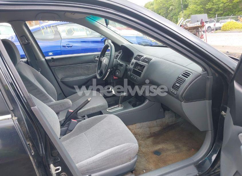 Photo 5 of 2002 Honda Civic LX (VIN 2HGES16502H603829)